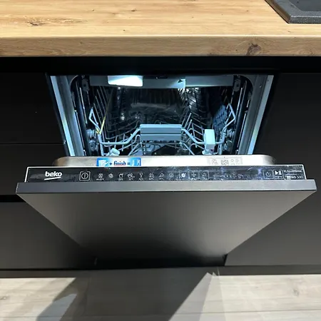 Q Business * Timişoara