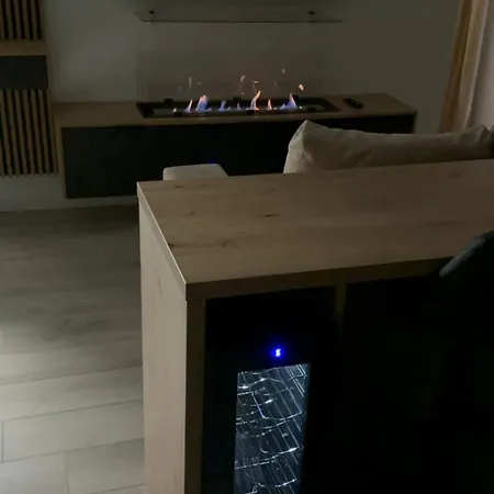 Q Business * ティミショアラ