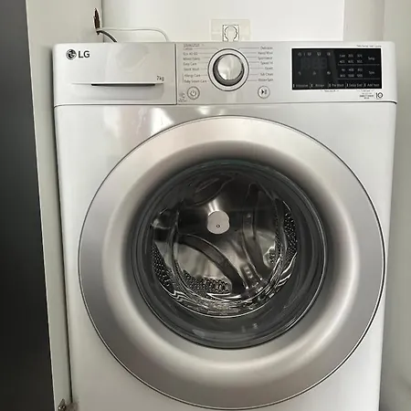 Q Business アパート *